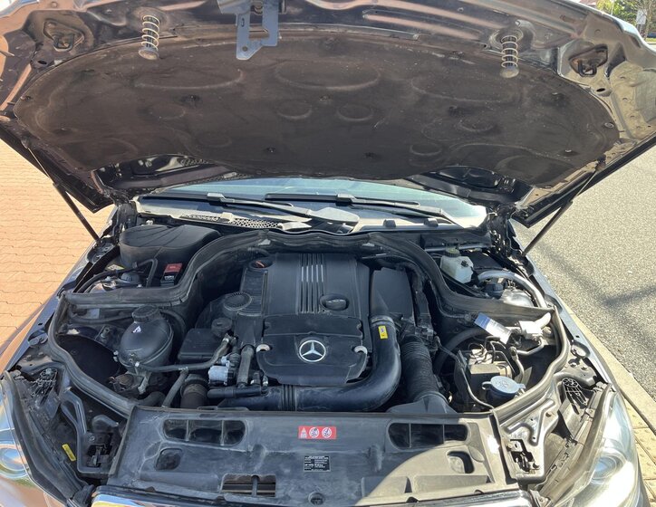 Mercedes-Benz Třídy C Kombi 1,8 l 135 kw