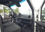 Mercedes-Benz Sprinter 10