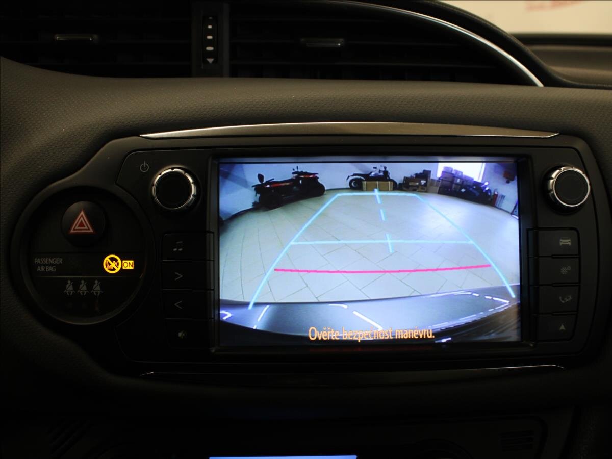 Toyota Yaris Hatchback 1,5 l 74 kw