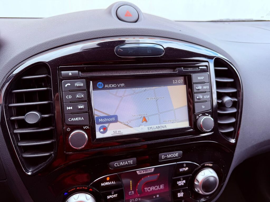 Nissan Juke Hatchback 1,6 l 86 kw