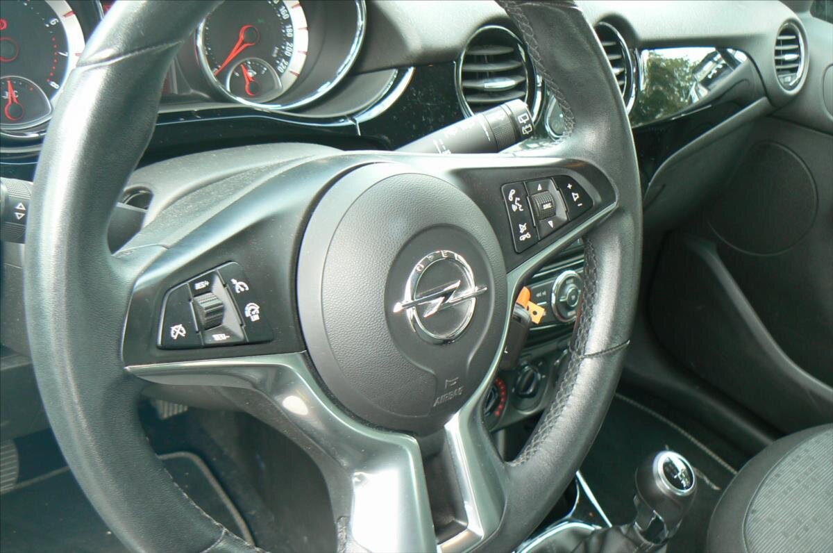 Opel Adam Hatchback 1,2 l 51 kw