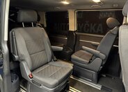 Volkswagen Multivan 28