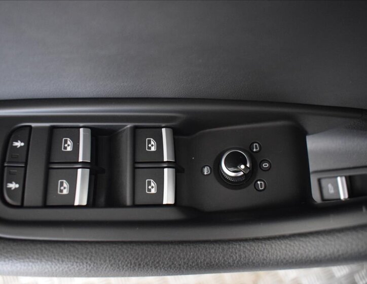 Audi A4 Sedan / Limuzína 2,0 l 140 kw