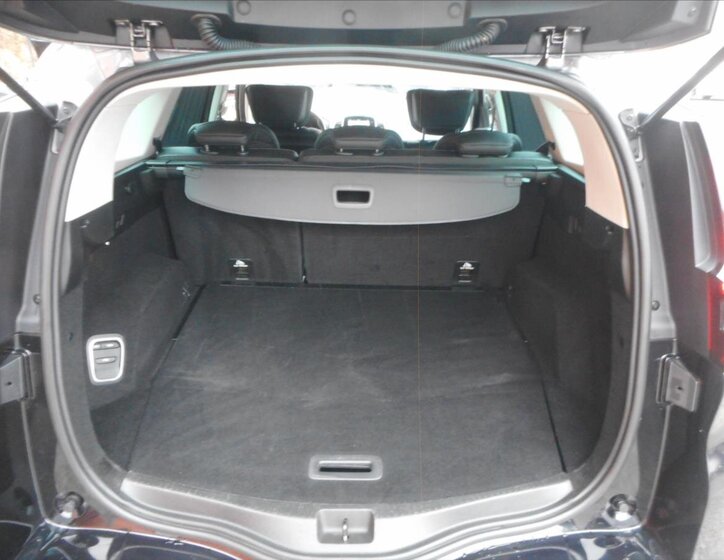 Renault Grand Scénic MPV 1,5 l 81 kw