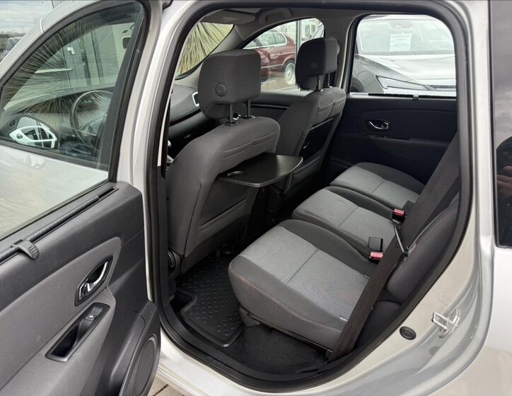 Renault Scénic Hatchback 1,5 l 81 kw