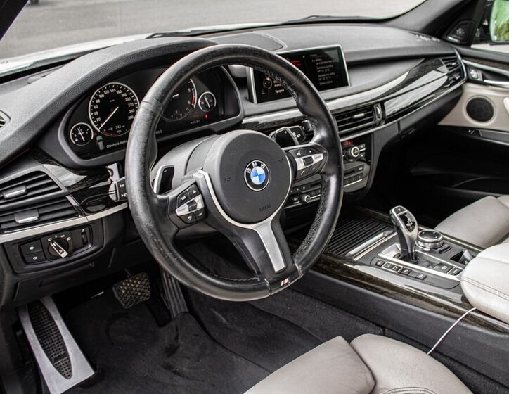 BMW X5 SUV / Terénní 3,0 l 190 kw