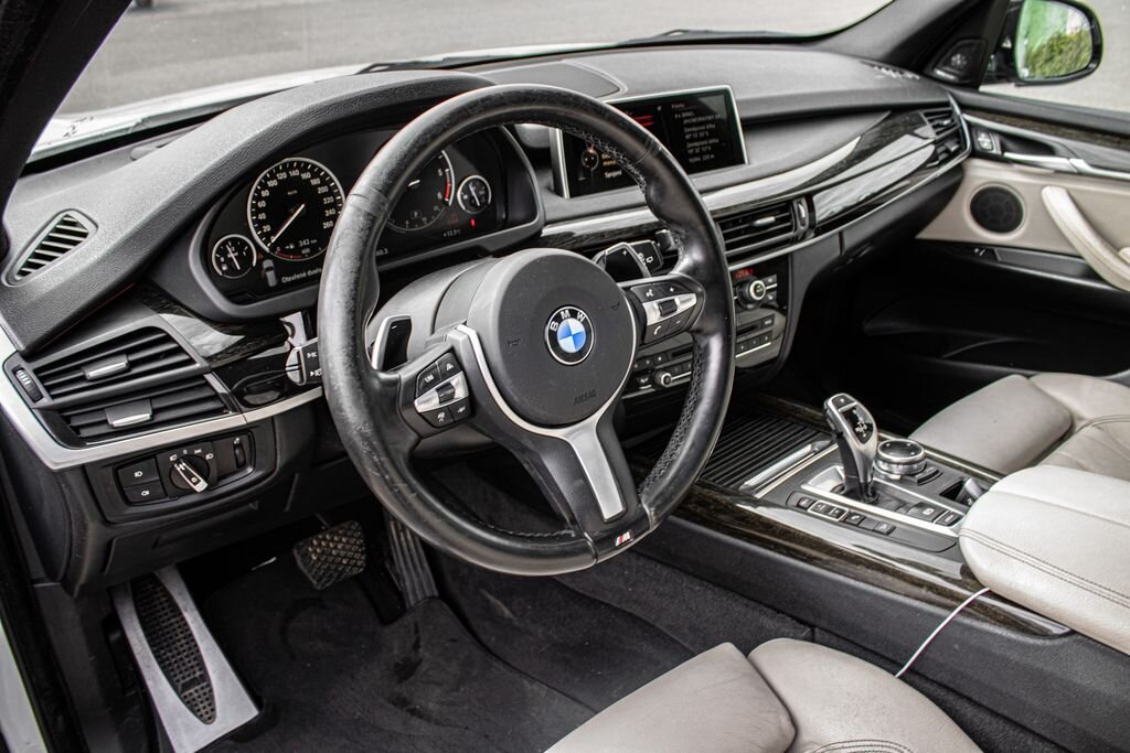 BMW X5 SUV / Terénní 3,0 l 190 kw