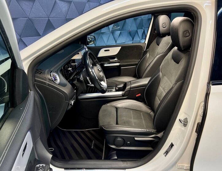 Mercedes-Benz Třídy B 9