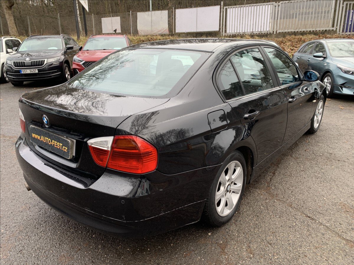 BMW Řada 3 Sedan 2,0 l 90 kw