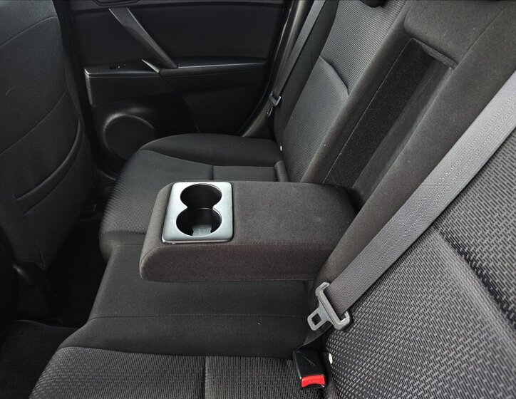 Mazda 3 Hatchback 1,6 l 77 kw