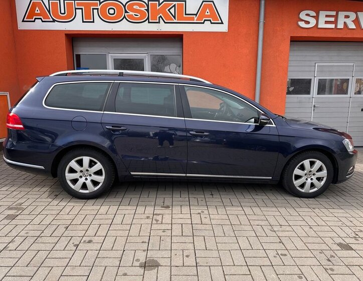 Volkswagen Passat Kombi 1,6 l 77 kw