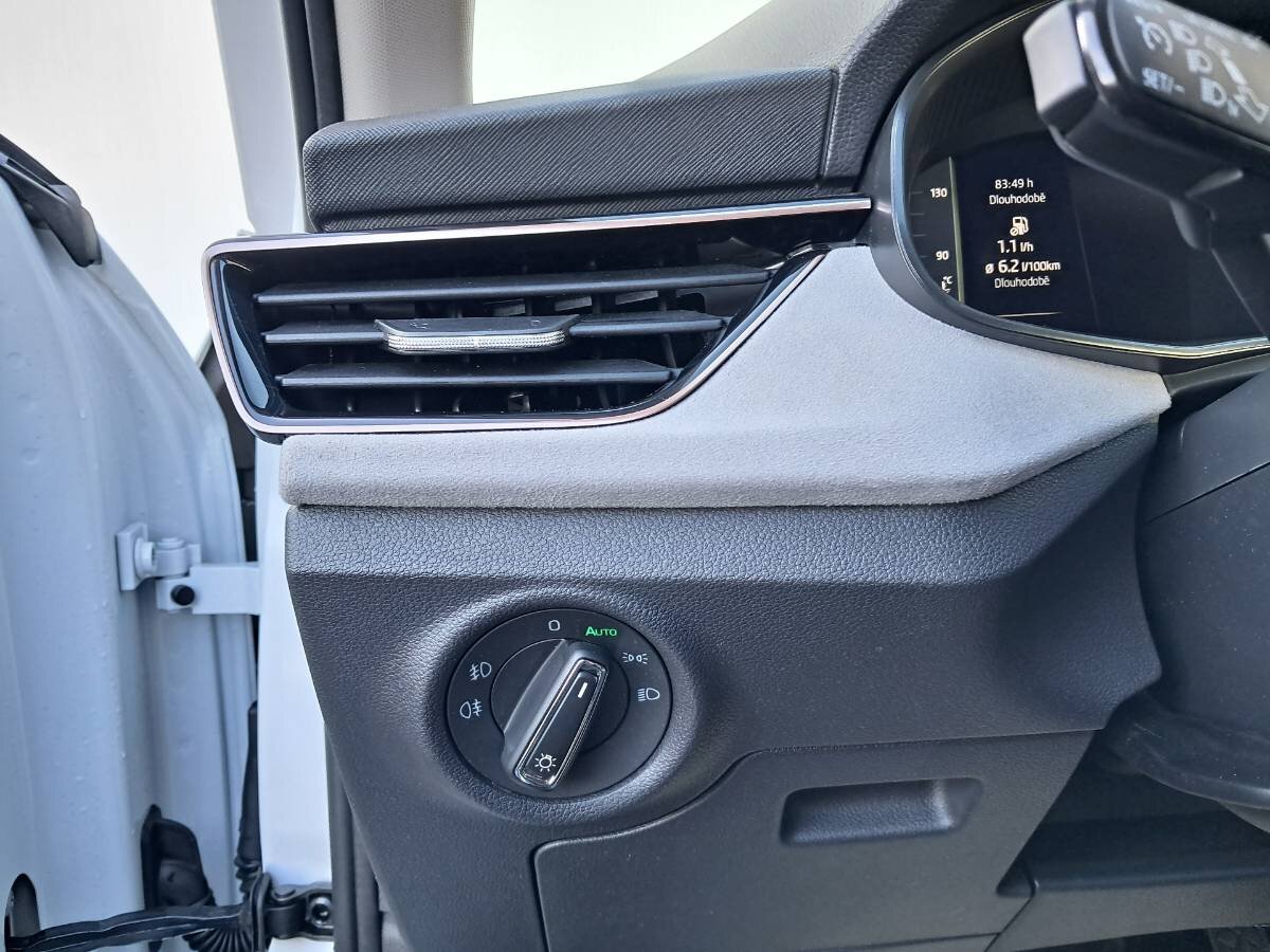 Škoda Scala Hatchback 1,0 l 85 kw