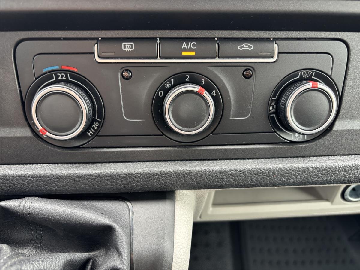 Volkswagen Transporter Skříň 2,0 l 75 kw