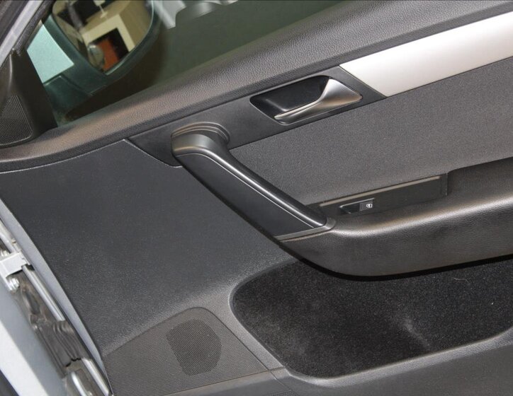 Volkswagen Passat Kombi 2,0 l 103 kw