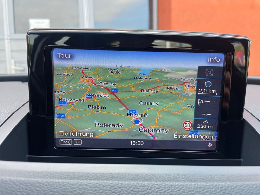 Audi Q3 SUV / Terénní 2,0 l 110 kw