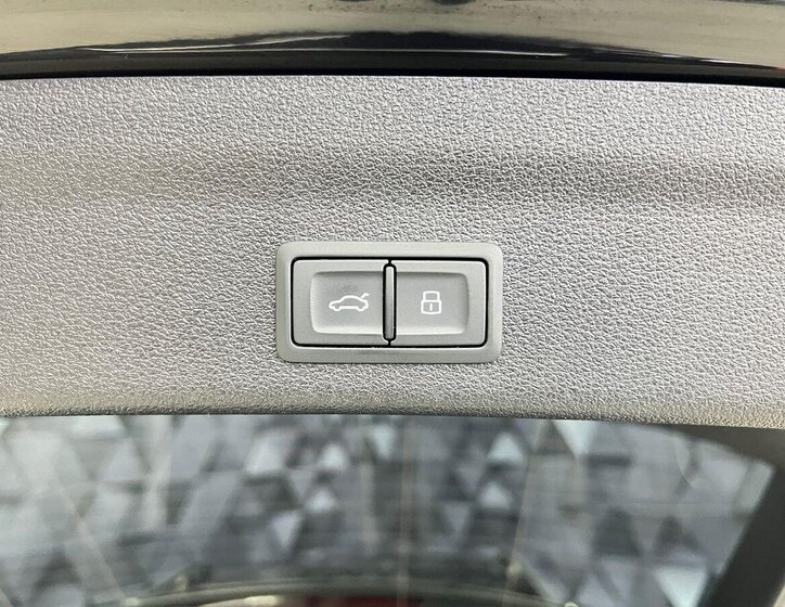 Audi A6 Allroad Kombi 3,0 l 210 kw