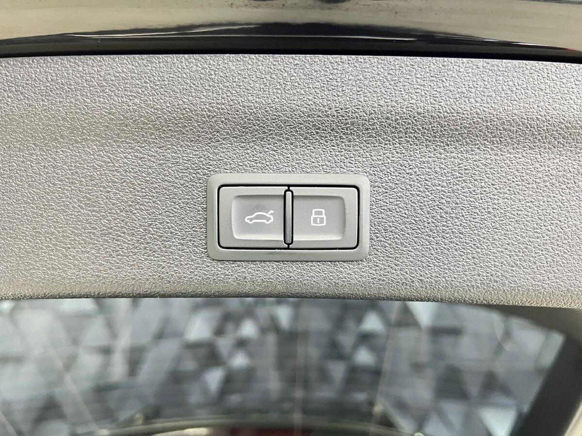 Audi A6 Allroad Kombi 3,0 l 210 kw