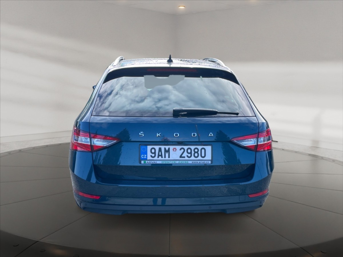 Škoda Superb