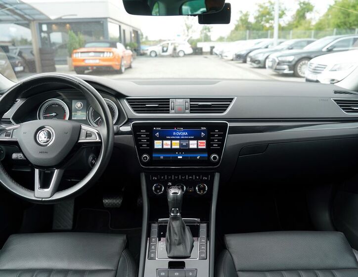 Škoda Superb 29