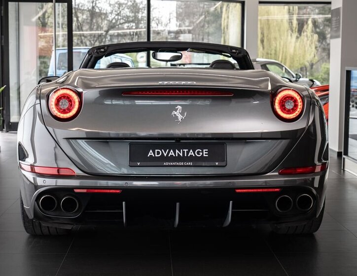 Ferrari California Kabriolet 3,9 l 412 kw