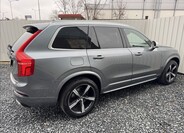 Volvo XC90 13