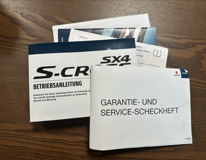 Suzuki S-Cross Hatchback 998,0 82 kw