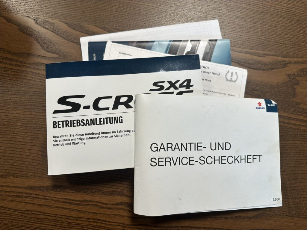 Suzuki S-Cross Hatchback 998,0 82 kw