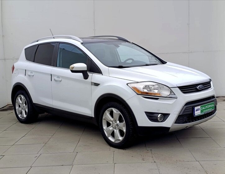 Ford Kuga SUV / Terénní 2,0 l 120 kw