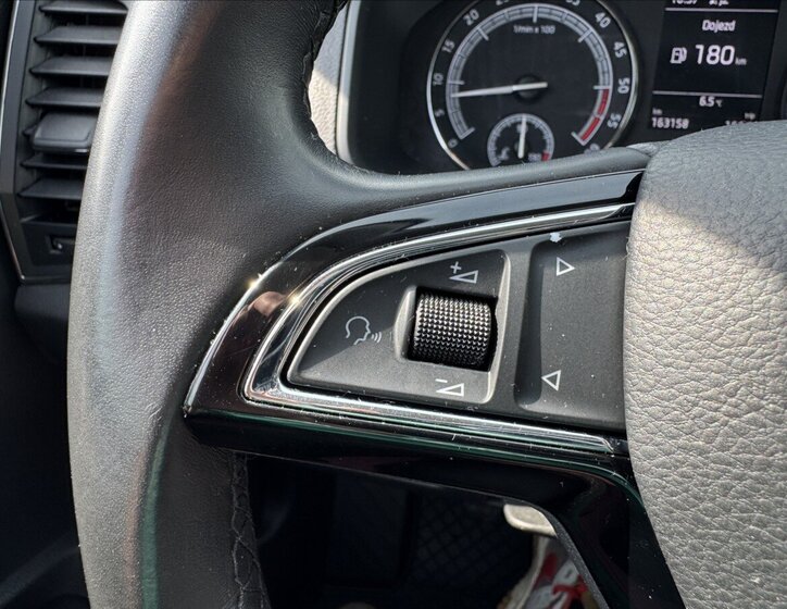 Škoda Karoq Kombi 1,6 l 85 kw