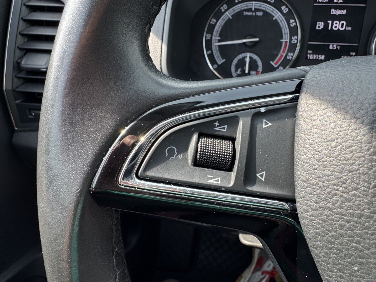 Škoda Karoq Kombi 1,6 l 85 kw