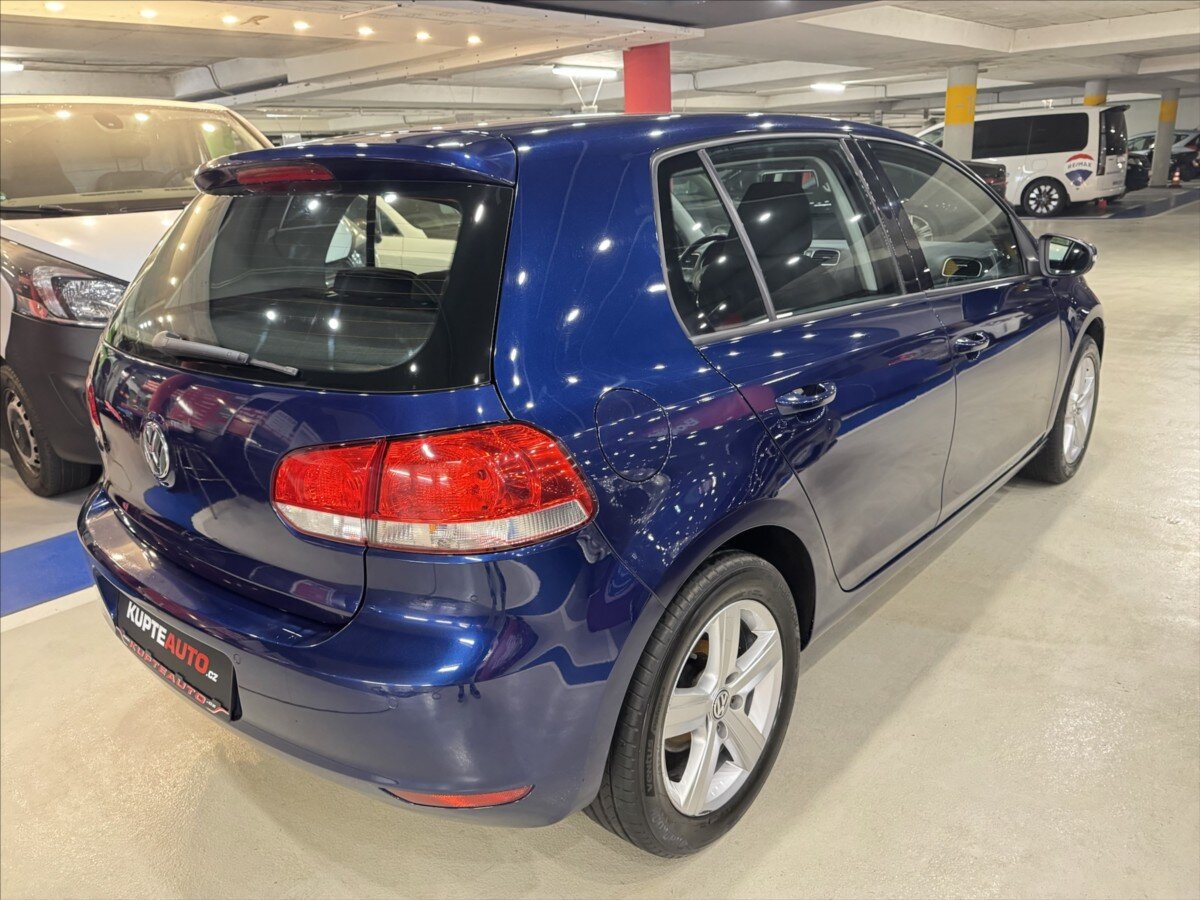 Volkswagen Golf Hatchback 1,4 l 59 kw