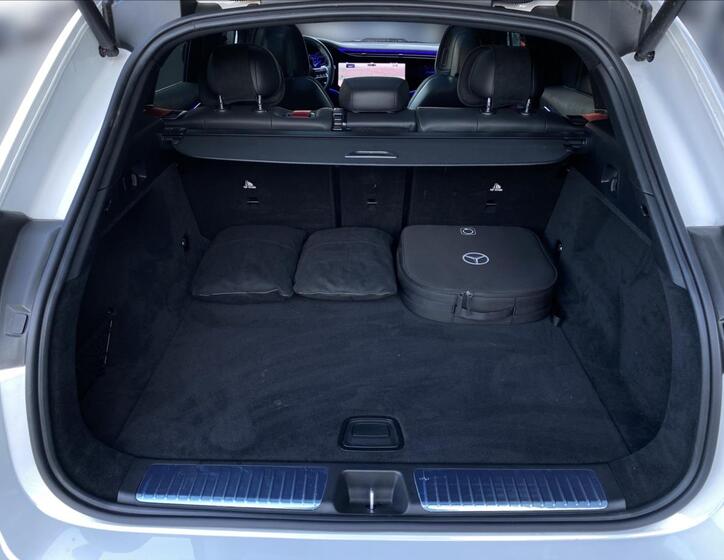 Mercedes-Benz EQE 27