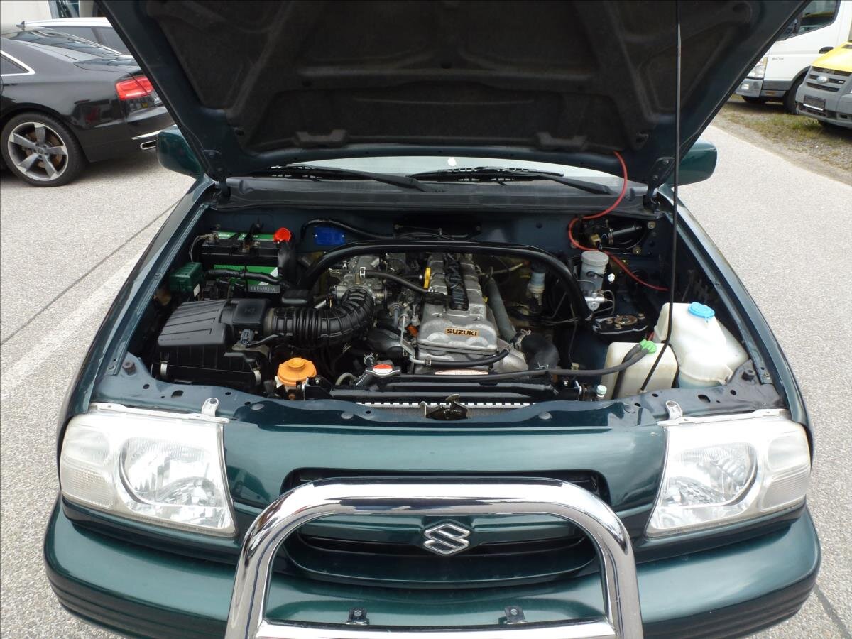 Suzuki Grand Vitara SUV / Terénní 2,0 l 94 kw