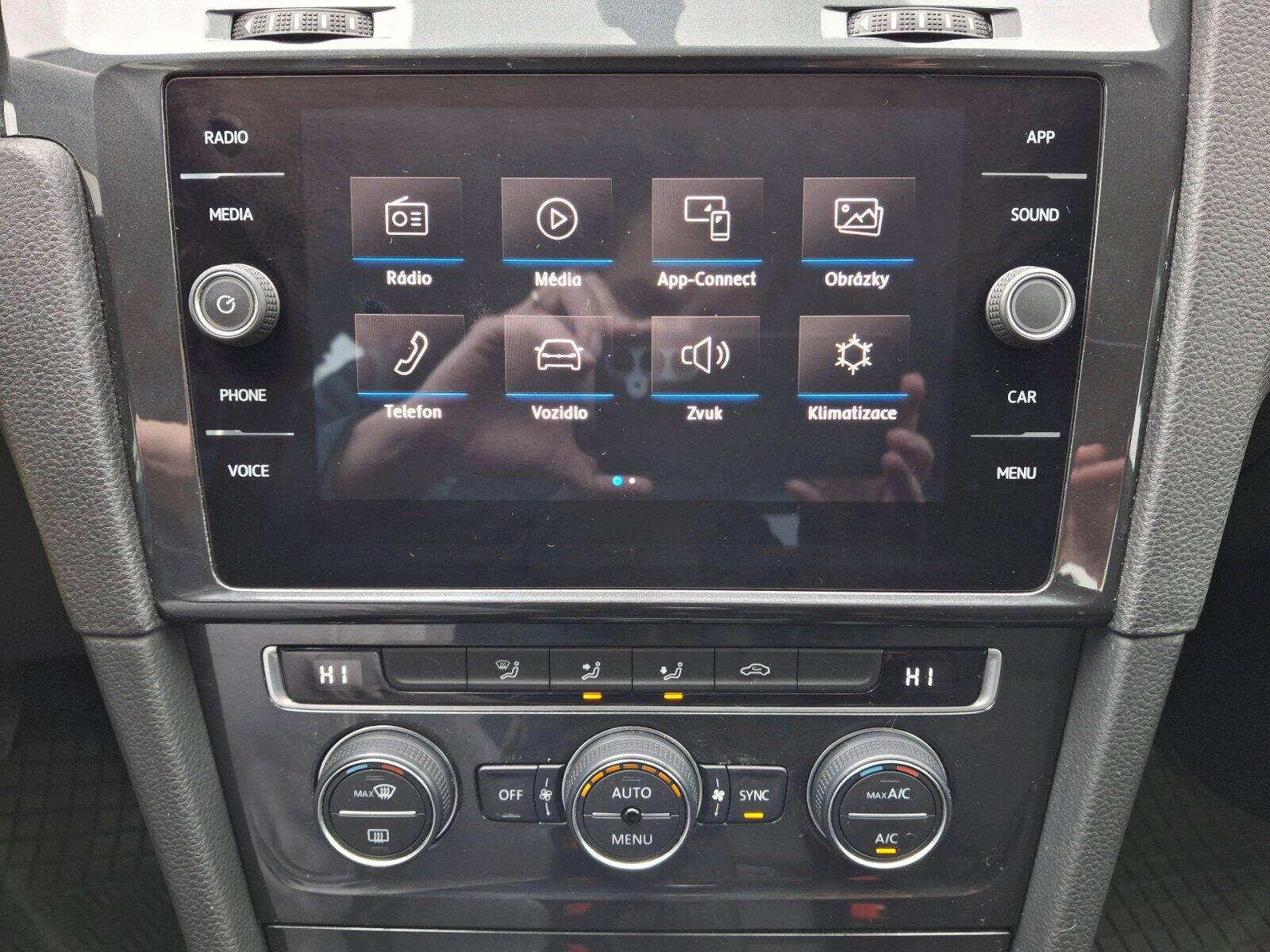 Volkswagen Golf Hatchback 1,5 l 96 kw