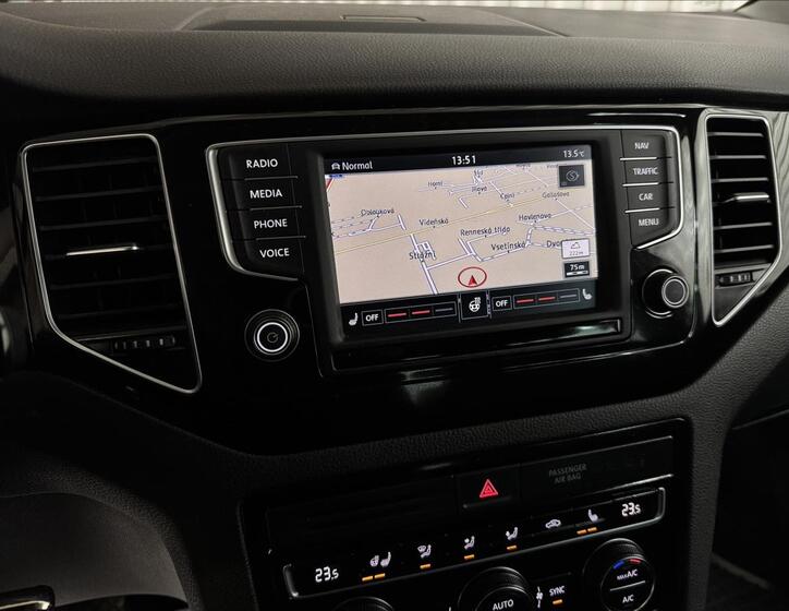 Volkswagen Golf Sportsvan 24