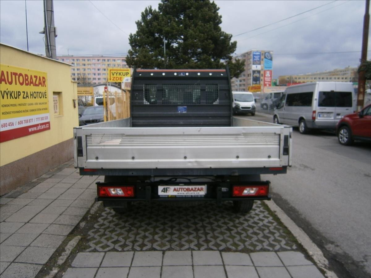 Ford Transit Valník 2,2 l 74 kw