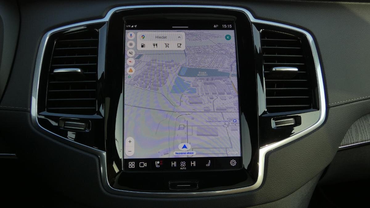 Volvo XC90 SUV / Terénní 2,0 l 173 kw