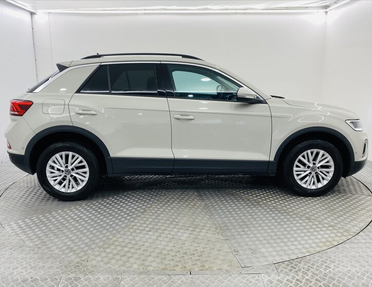 Volkswagen T-Roc 22