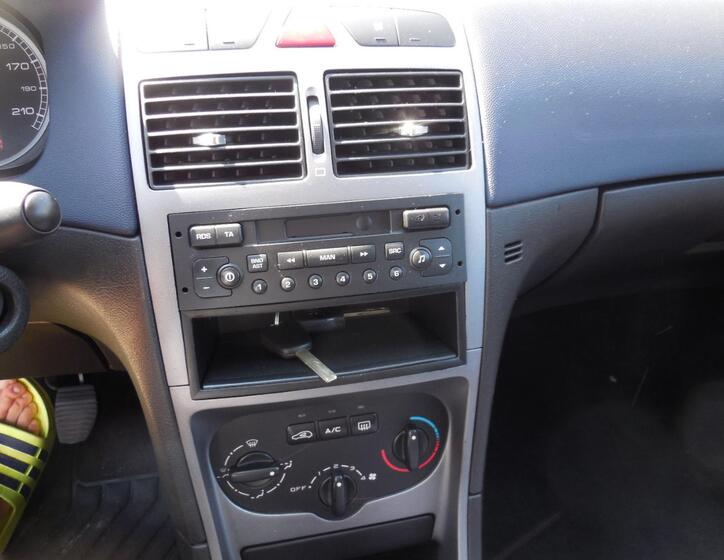 Peugeot 307 7