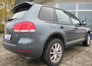 Volkswagen Touareg Kombi 2,5 l 165 kw