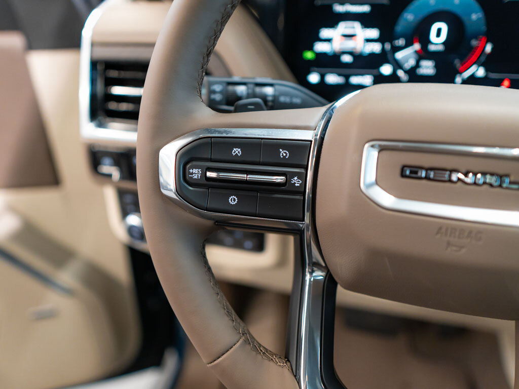 GMC Yukon SUV 6,2 l 313 kw