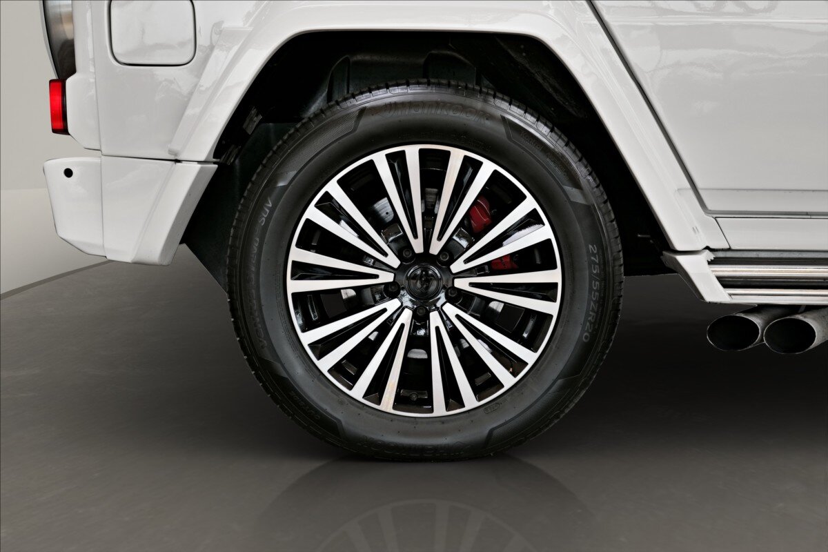 Mercedes-Benz Třídy G SUV 6,0 l 588 kw