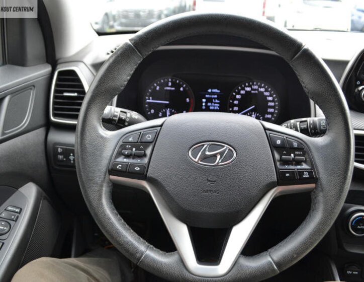 Hyundai Tucson SUV 1,6 l 100 kw
