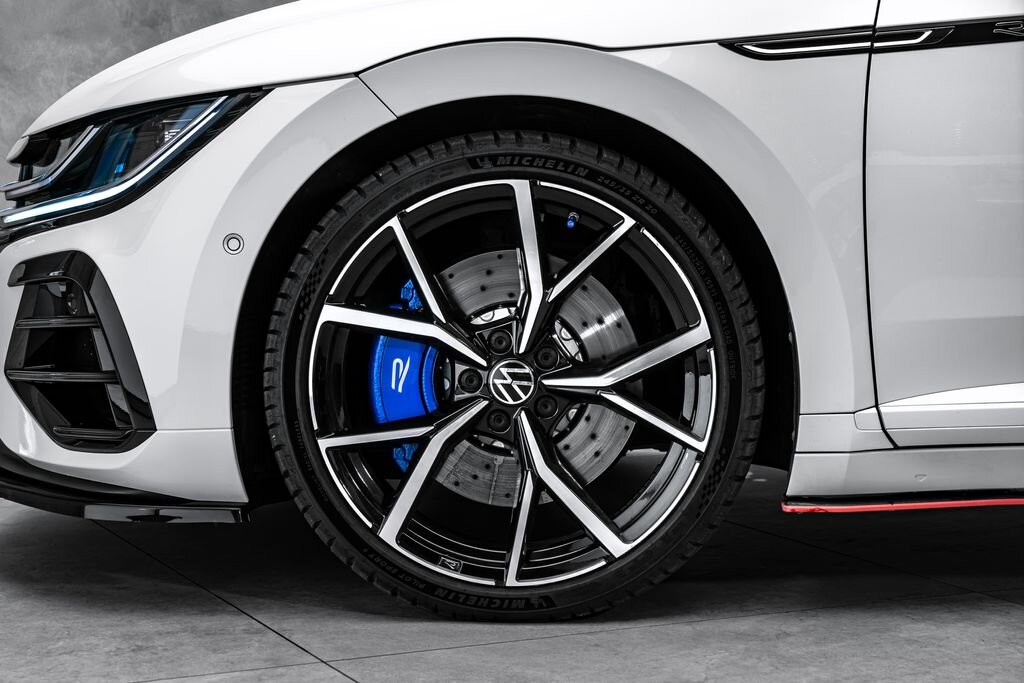 Volkswagen Arteon Kombi 2,0 l 235 kw