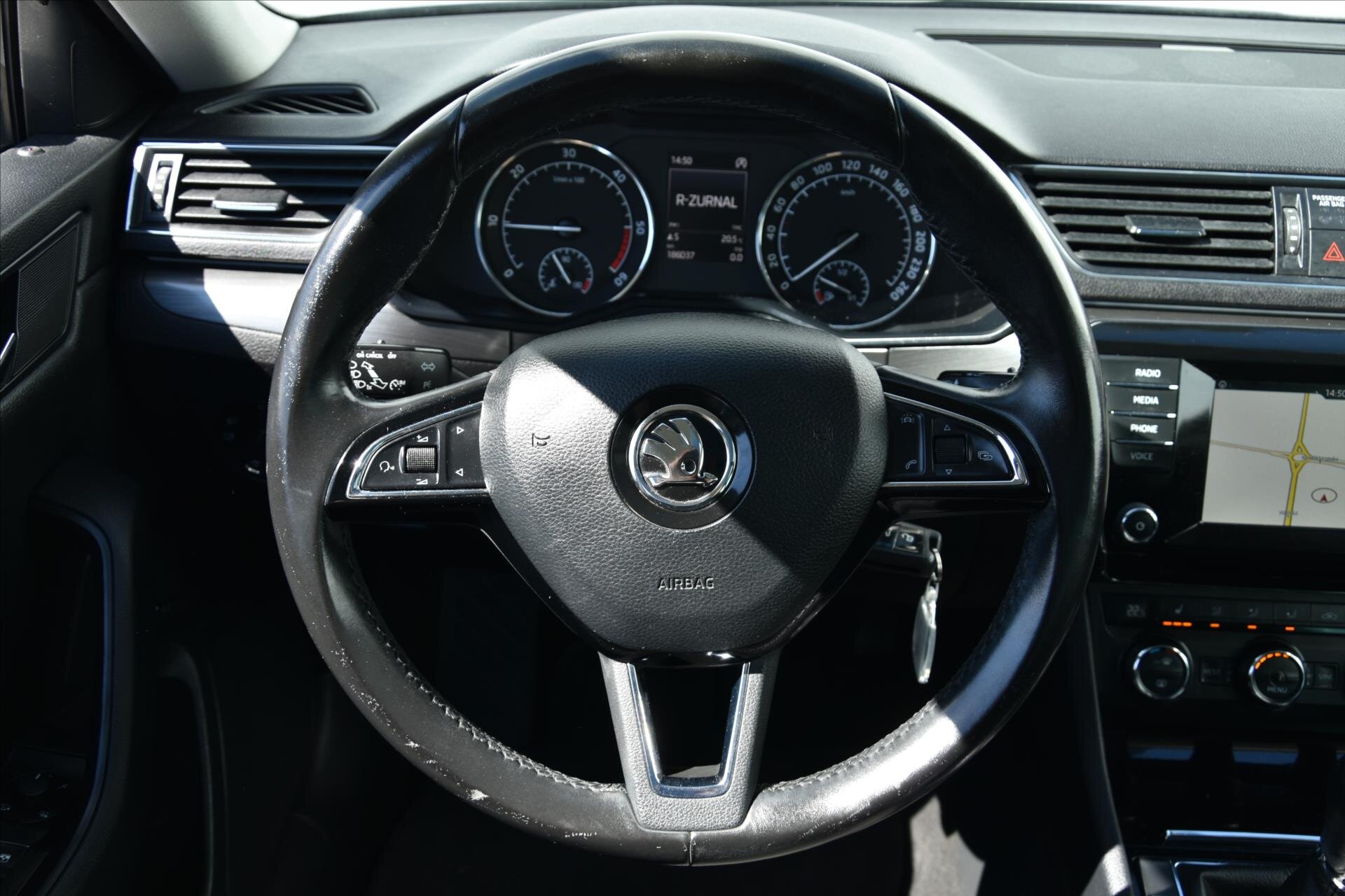 Škoda Superb Kombi 2,0 l 140 kw