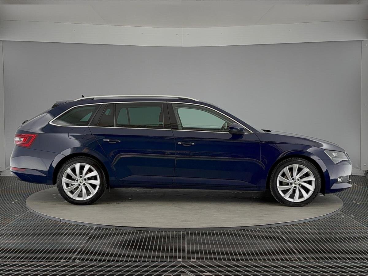 Škoda Superb Kombi 2,0 l 110 kw