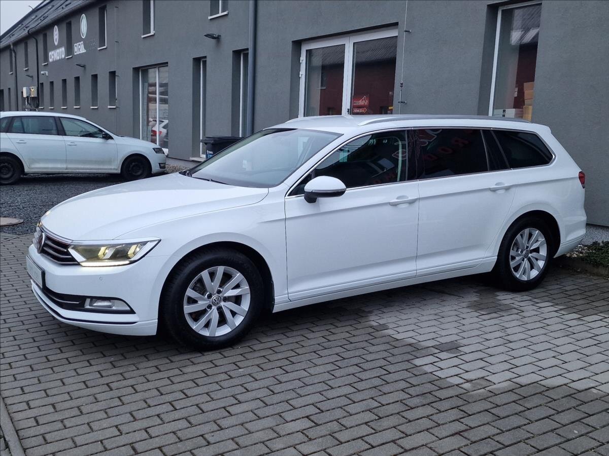 Volkswagen Passat Kombi 1,4 l 110 kw