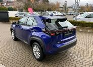 Toyota Yaris Cross 4