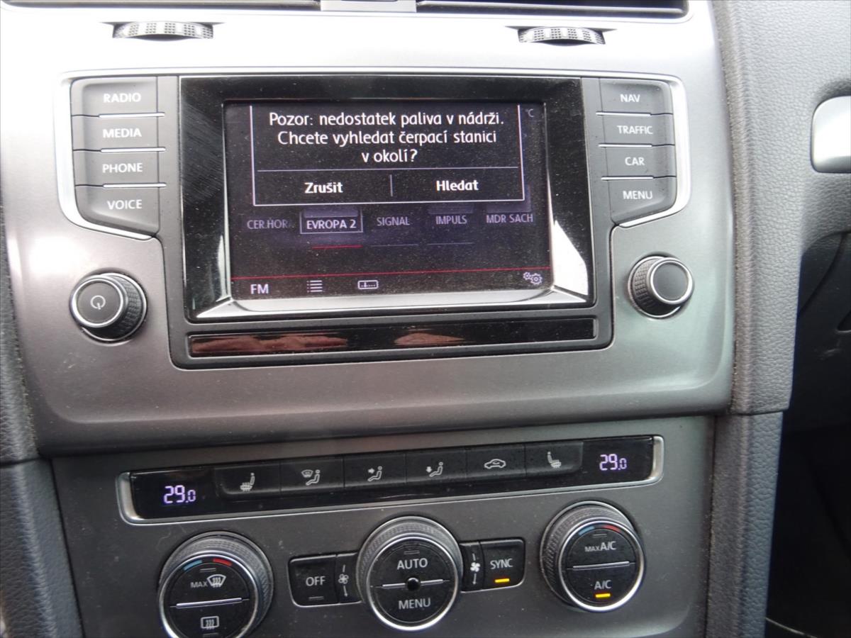 Volkswagen Golf Kombi 1,6 l 81 kw