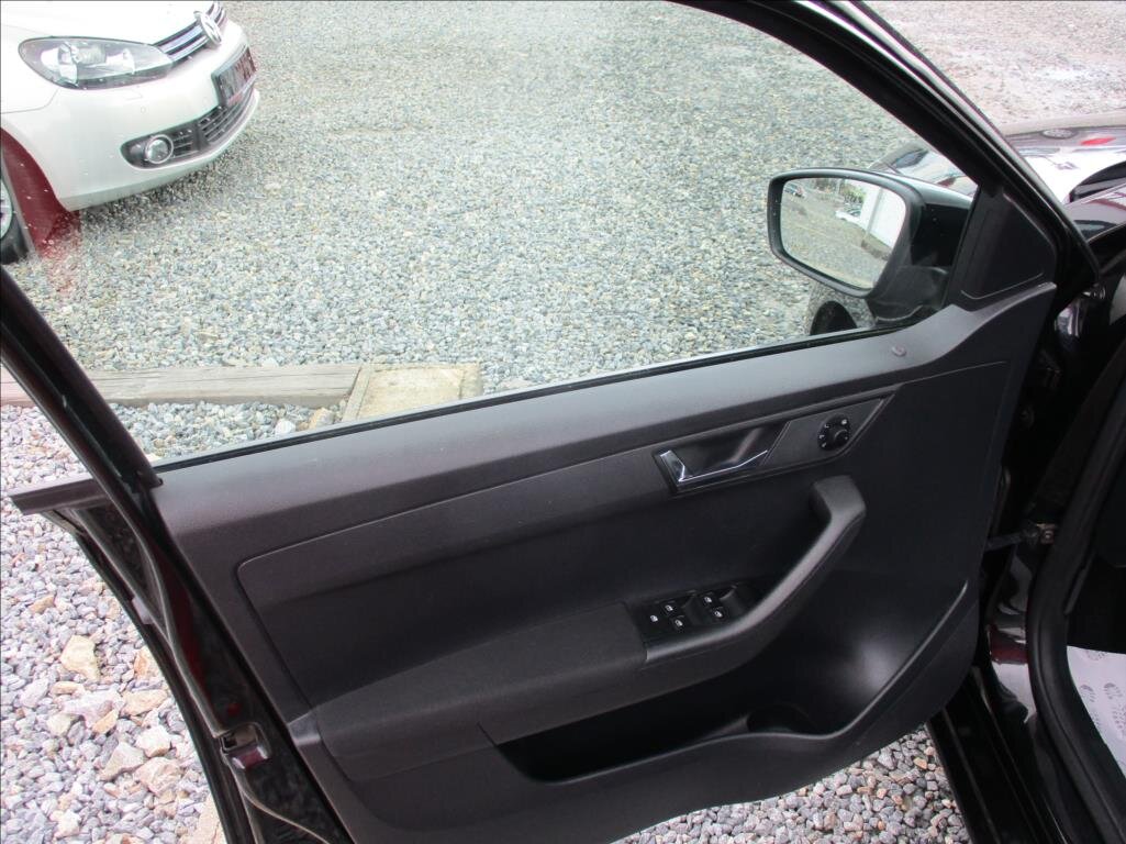 Škoda Fabia Hatchback 999,0 55 kw